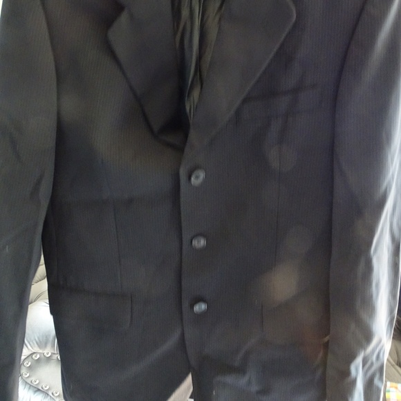 OSCAR DE LA RENTA SUIT JACKET 21 INCHES PIT-PIT 29 INCHES LONG - Picture 2 of 2